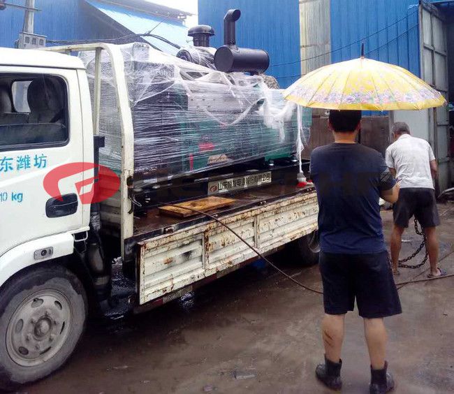 河北客户李总采购250kw全自动柴油发电机组